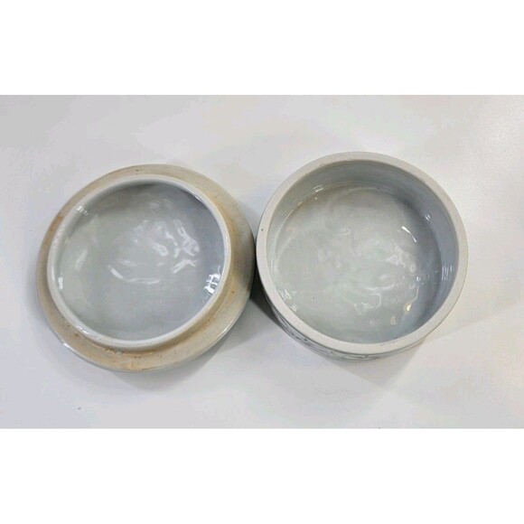 Vintage Celadon Trinket Box W Lotus Made in Thailand ~3.5" Handpainted Ceramic - Picture 5 of 12